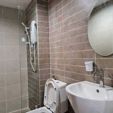Lovely Kozi Square Comfort Studio Home 3A Kuching Exterior photo