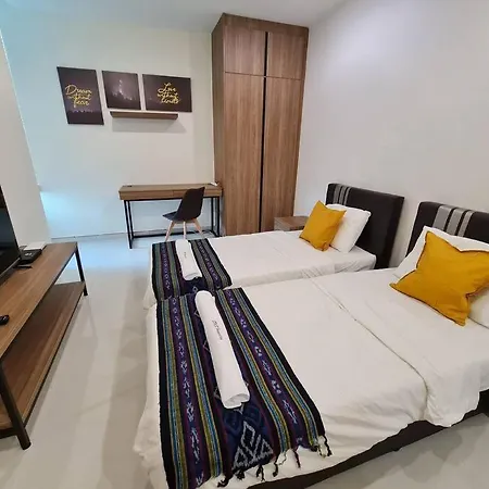 Lovely Kozi Square Comfort Studio Home 3A Kuching Exterior photo