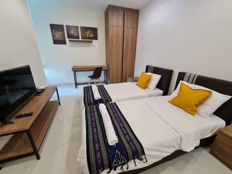 Lovely Kozi Square Comfort 3a